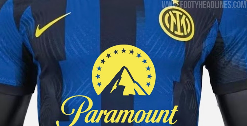 La seconda maglia dell'Inter 2023-2024 con la banda diagonale